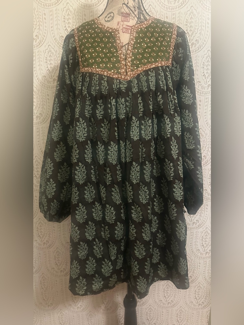 Boho Printed Long Sleeve Women's Mini Dress - Green Pattern - Tags fell off